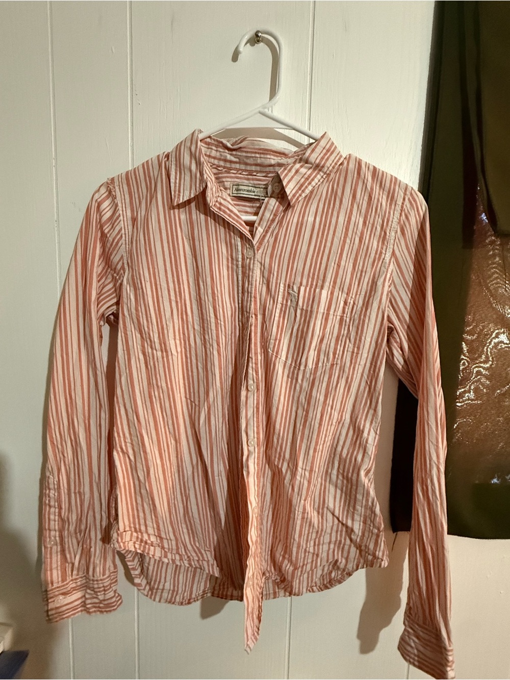 Abercrombie & Fitch Pink and White Striped Button-Down Shirt